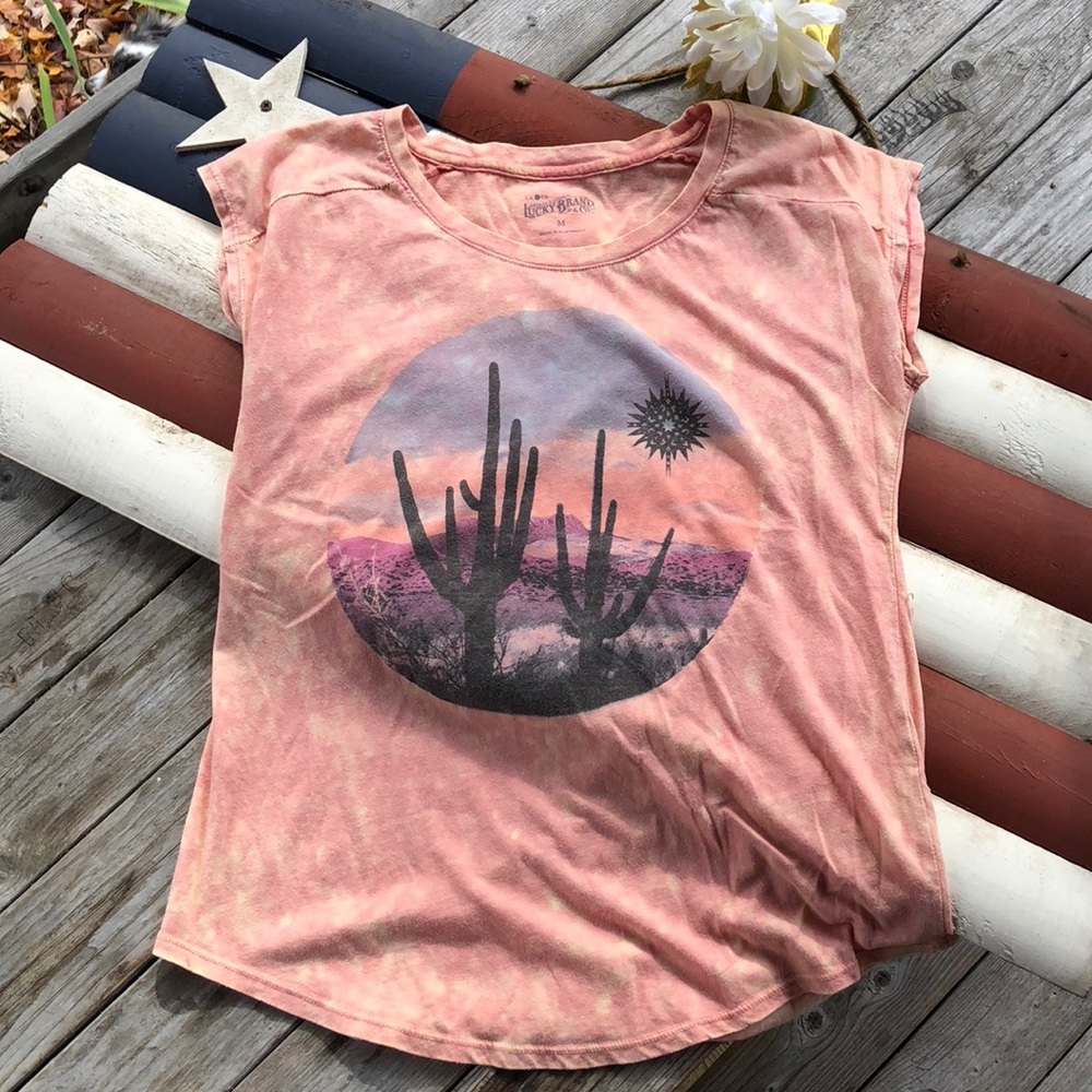 Lucky Brand T-shirt